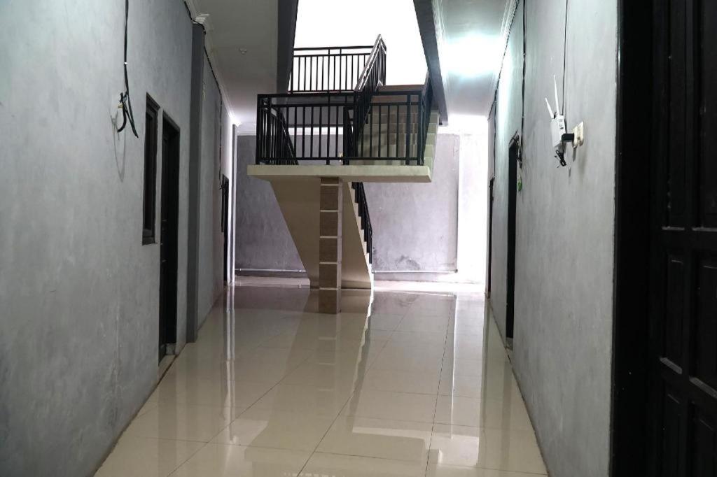 Oyo Flagship 1034 Mulia Syariah Hotel Balikpapan (Borneo)
