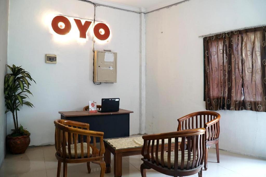 Hotel Oyo Flagship 1034 Mulia Syariah Balikpapan (Borneo)