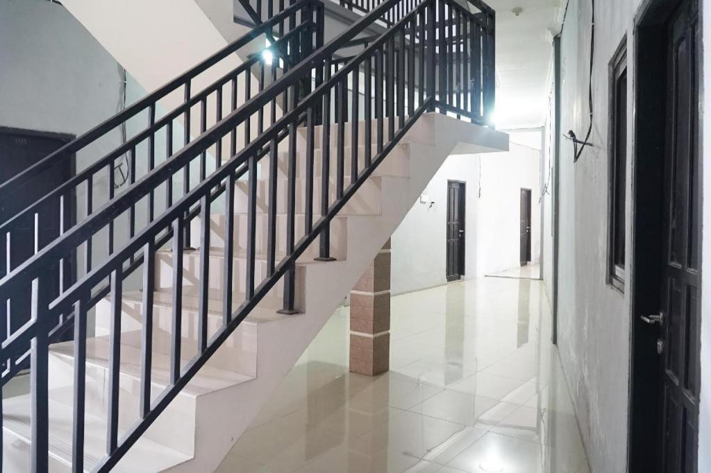 Oyo Flagship 1034 Mulia Syariah 2* Balikpapan (Borneo)