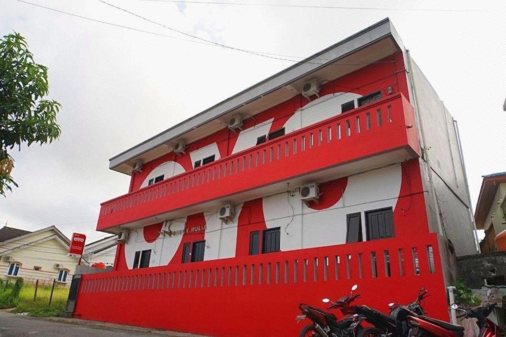 Oyo Flagship 1034 Mulia Syariah Hotel Balikpapan (Borneo)